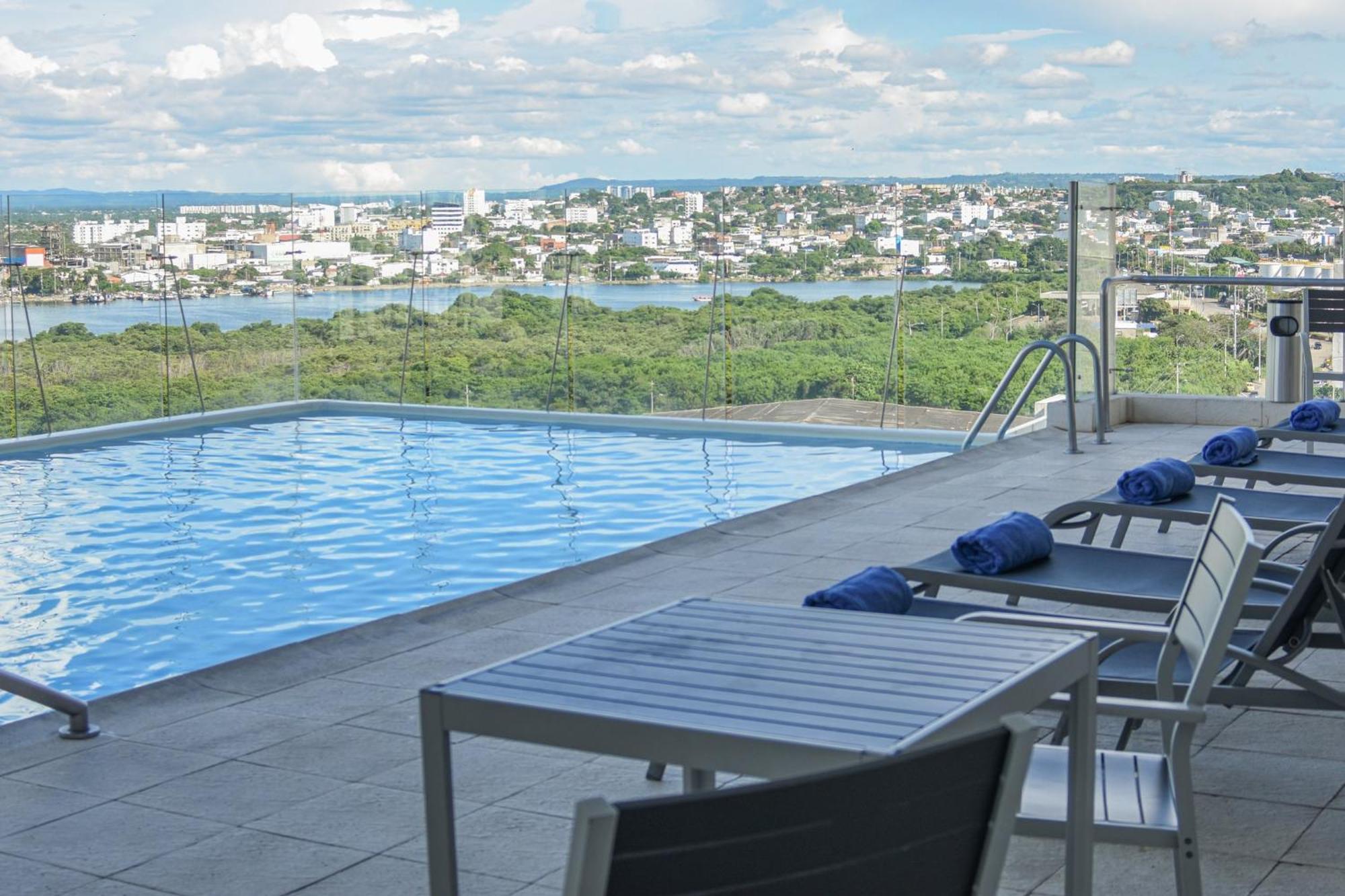 Holiday Inn Express Cartagena Manga By Ihg Екстериор снимка